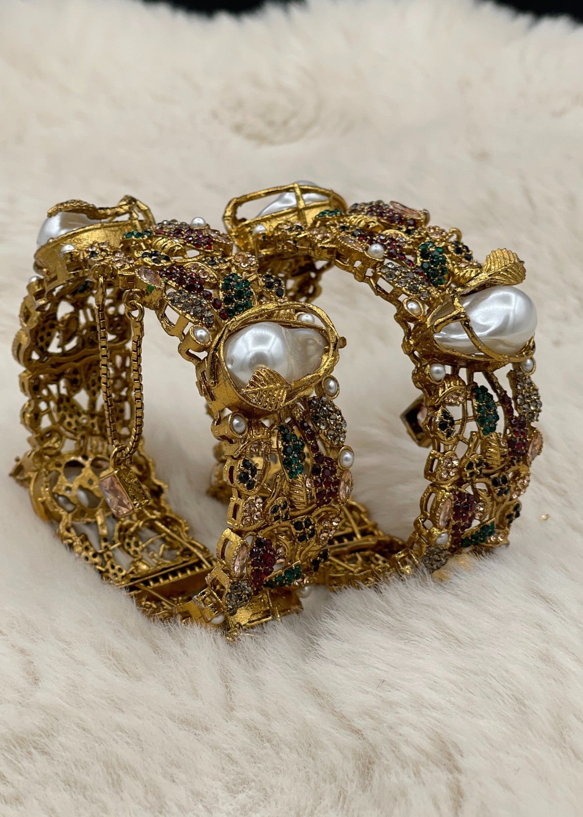Shop the Eshaal Openable Bangles from Zarosh Jewel