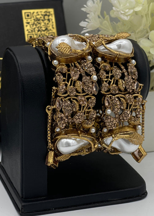 Shop the Eshaal Openable Bangles from Zarosh Jewel
