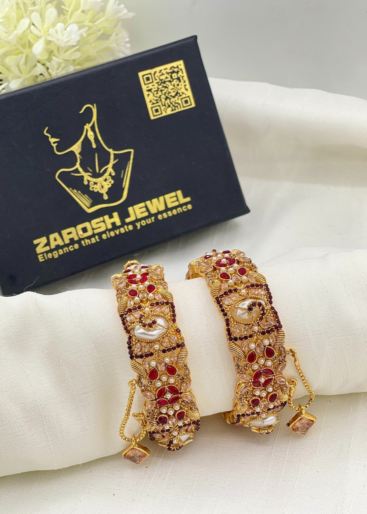 Faara Openable Bangle Set by Zarosh Jewel