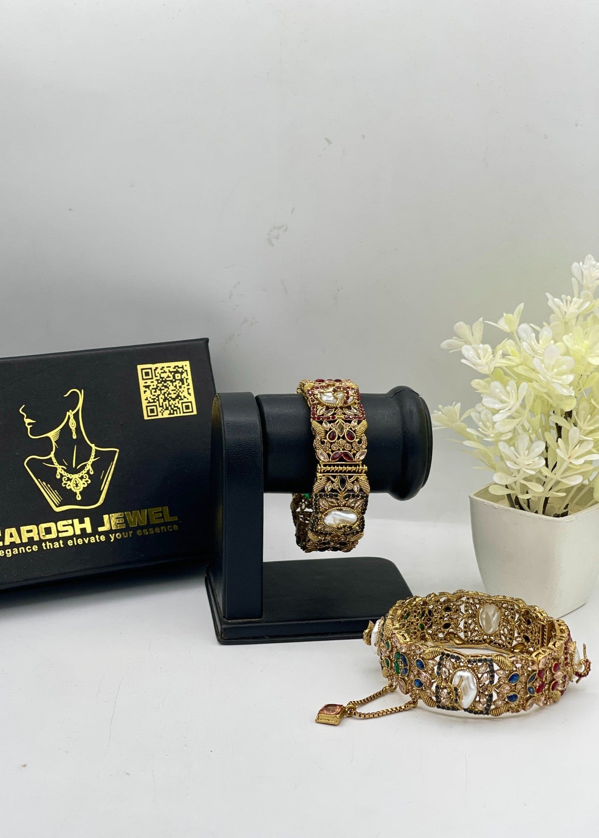 Shop the Faara Openable Bangle Set from Zarosh Jewel