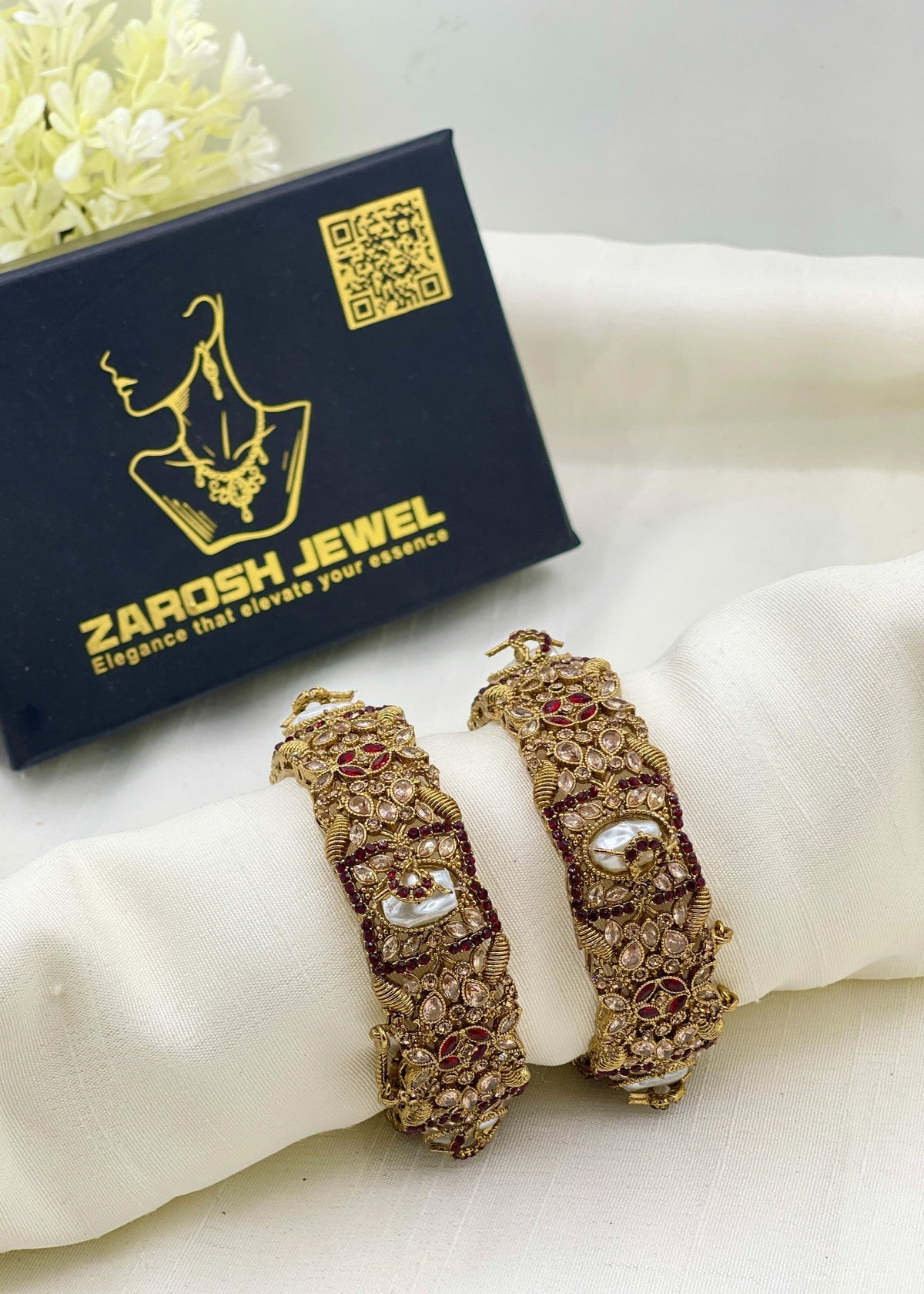 Shop the Faara Openable Bangle Set from Zarosh Jewel