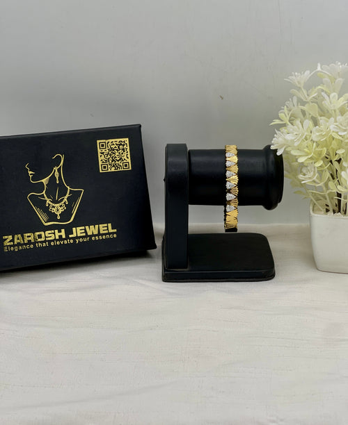 Shop the Faiza Openable Bracelet from Zarosh Jewel