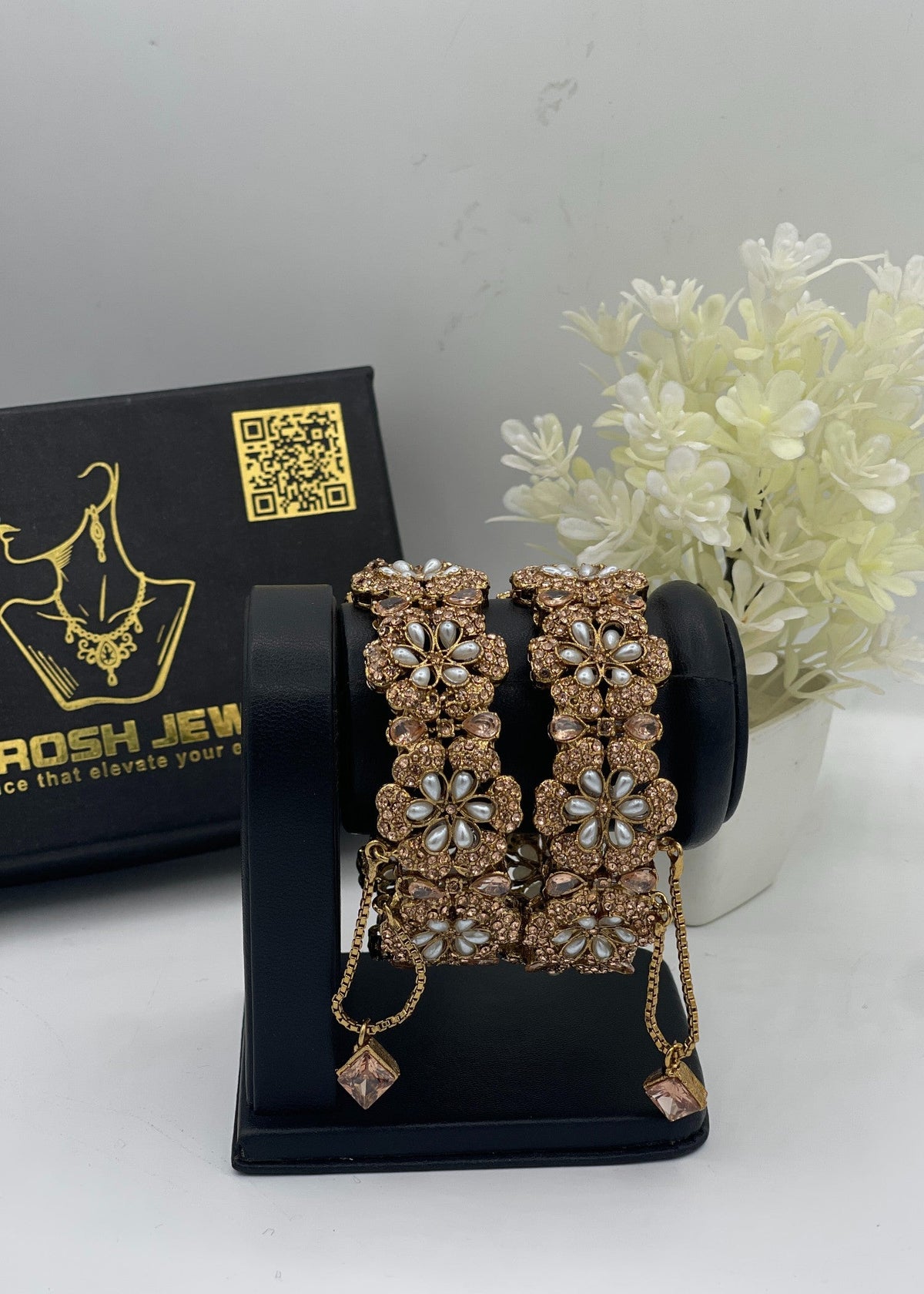 Shop the Falak Openable Bangles from Zarosh Jewel