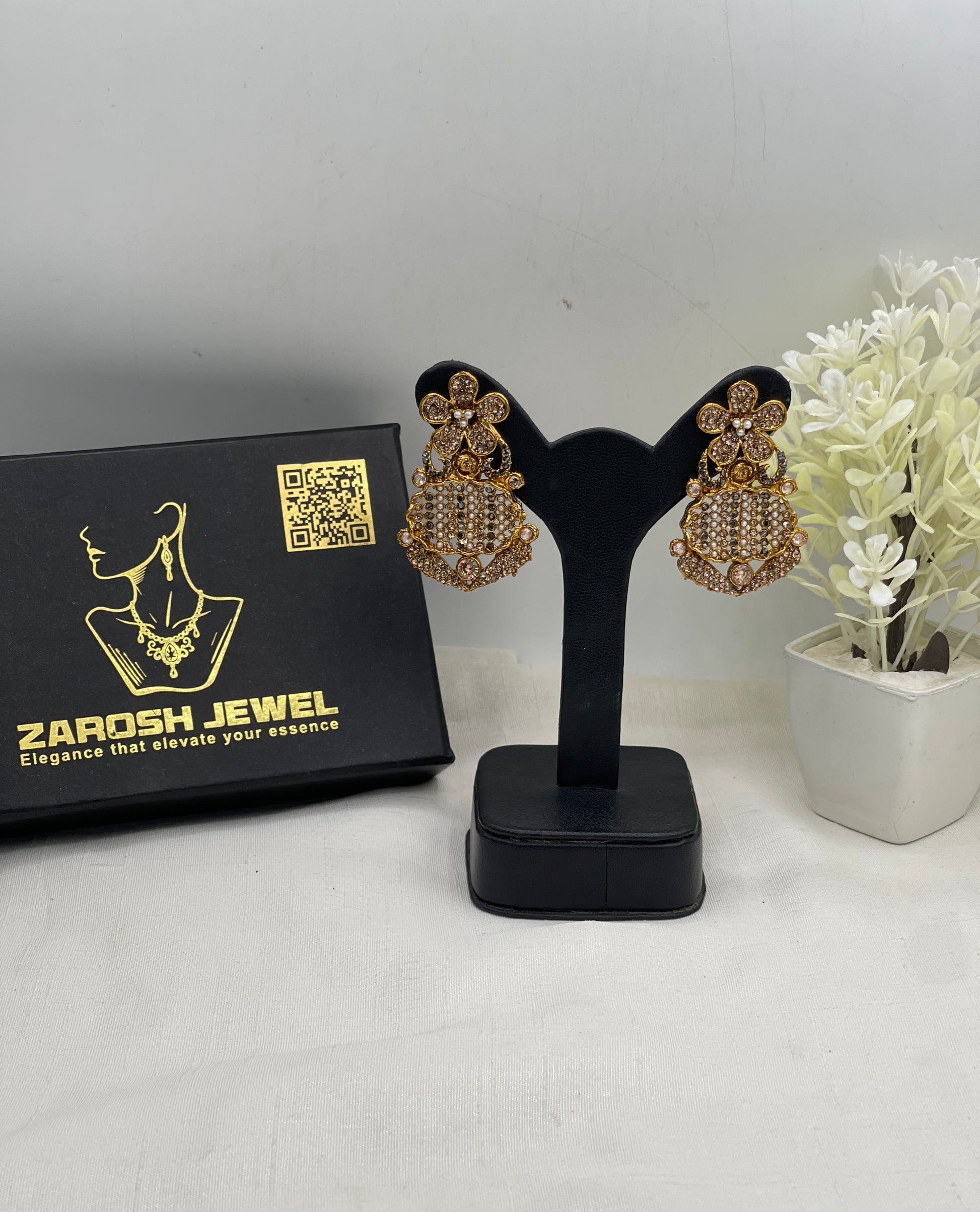 Falaknaaz  Traditional Earring