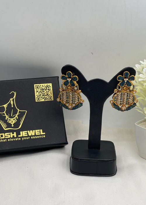 Shop the Falaknaaz Traditional Earring from Zarosh Jewel