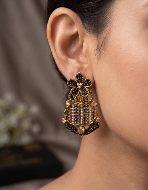 Falaknaaz  Traditional Earring