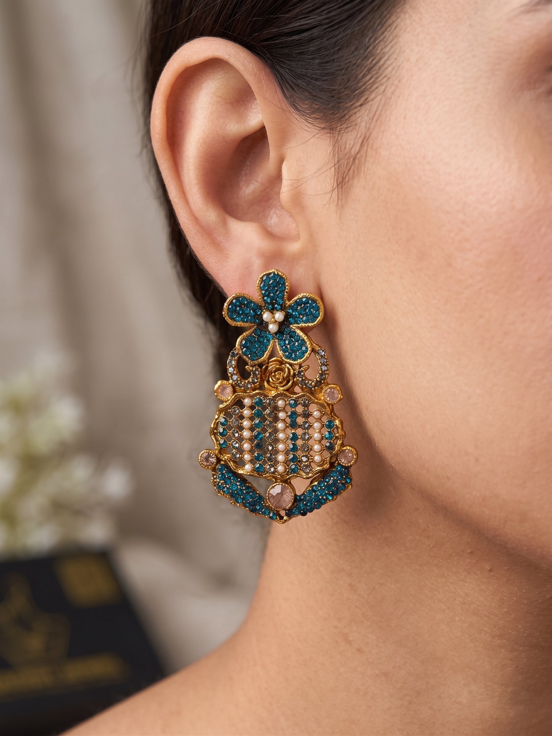 Falaknaaz  Traditional Earring