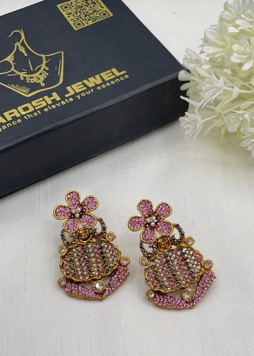 Shop the Falaknaaz Traditional Earring from Zarosh Jewel