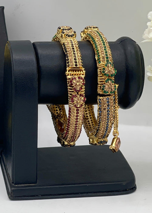 Shop the Farah Openable Bangle Set from Zarosh Jewel