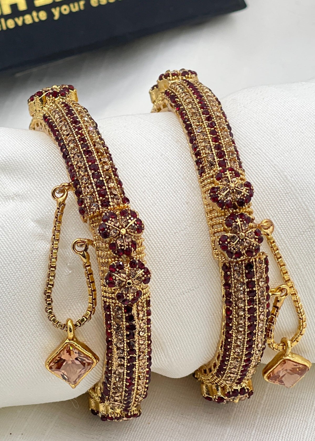 Shop the Farah Openable Bangle Set from Zarosh Jewel