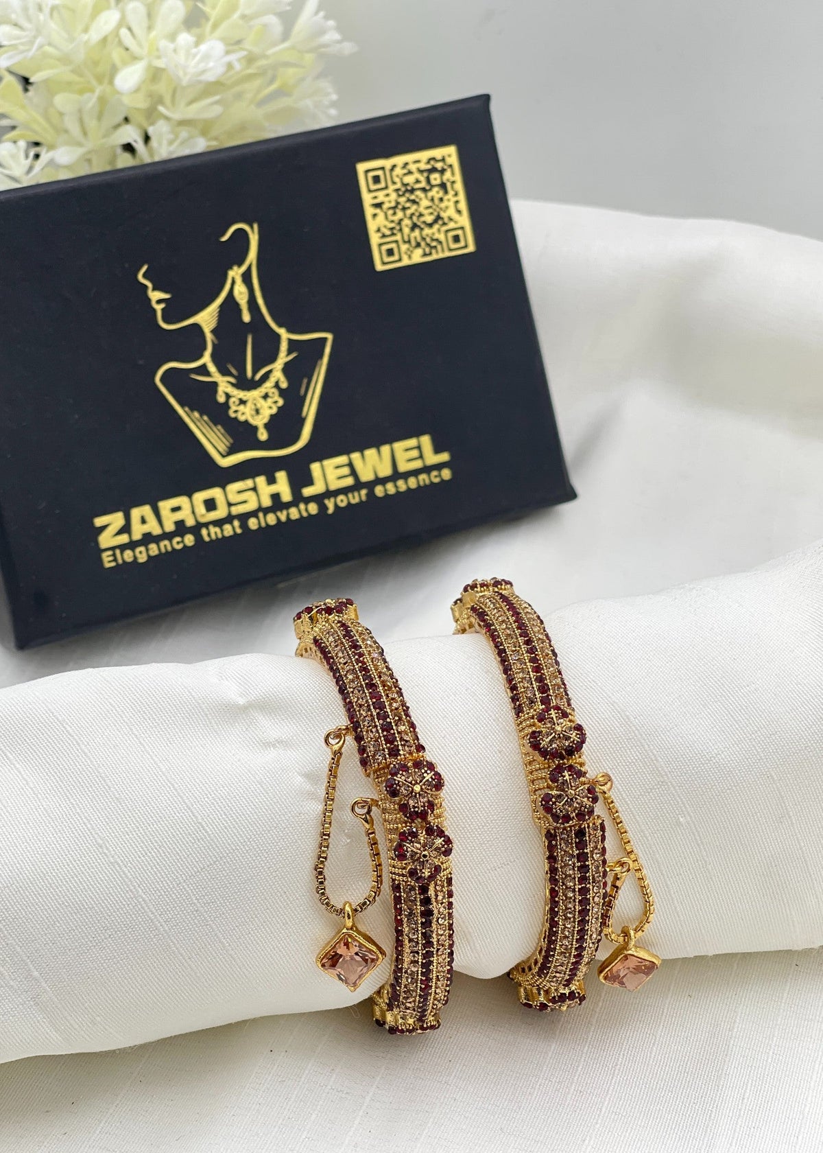 Shop the Farah Openable Bangle Set from Zarosh Jewel