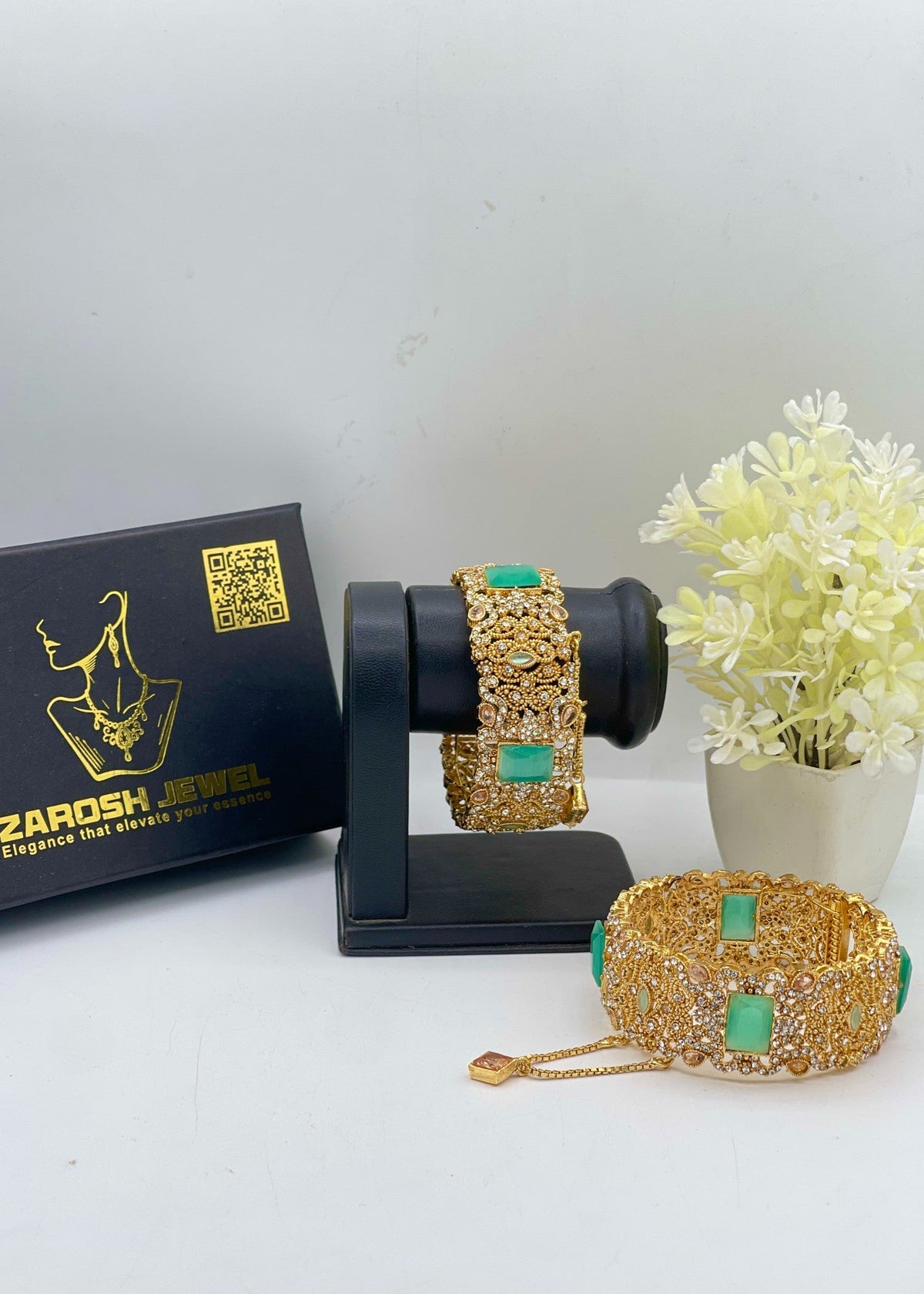Shop the Fariya Openable Bangle Set from Zarosh Jewel