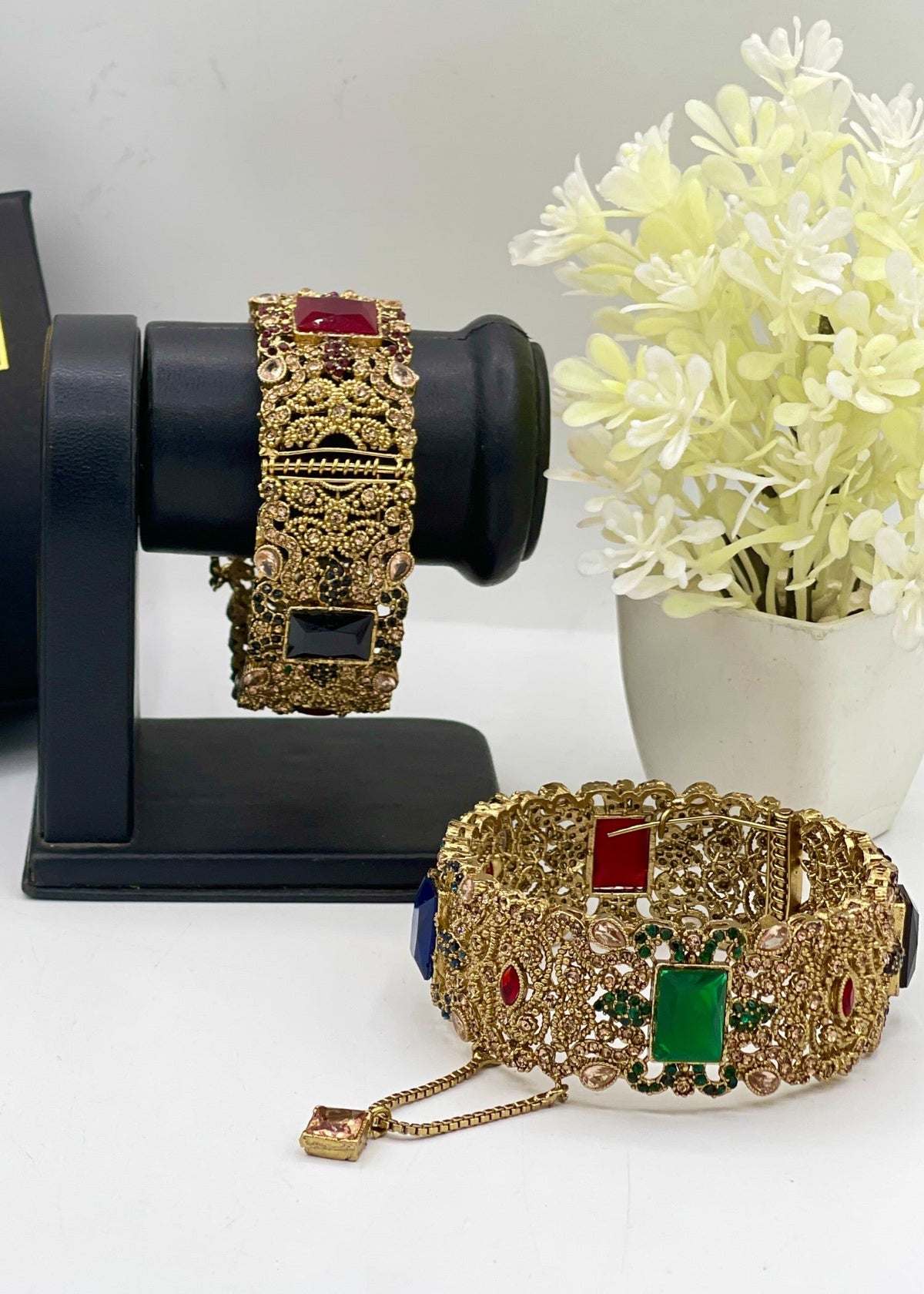 Shop the Fariya Openable Bangle Set from Zarosh Jewel