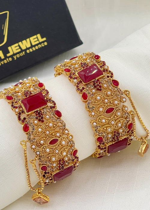 Shop the Fariya Openable Bangle Set from Zarosh Jewel