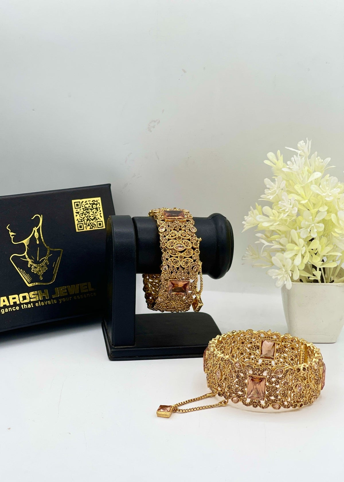 Shop the Fariya Openable Bangle Set from Zarosh Jewel