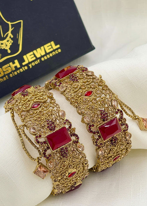 Shop the Fariya Openable Bangle Set from Zarosh Jewel