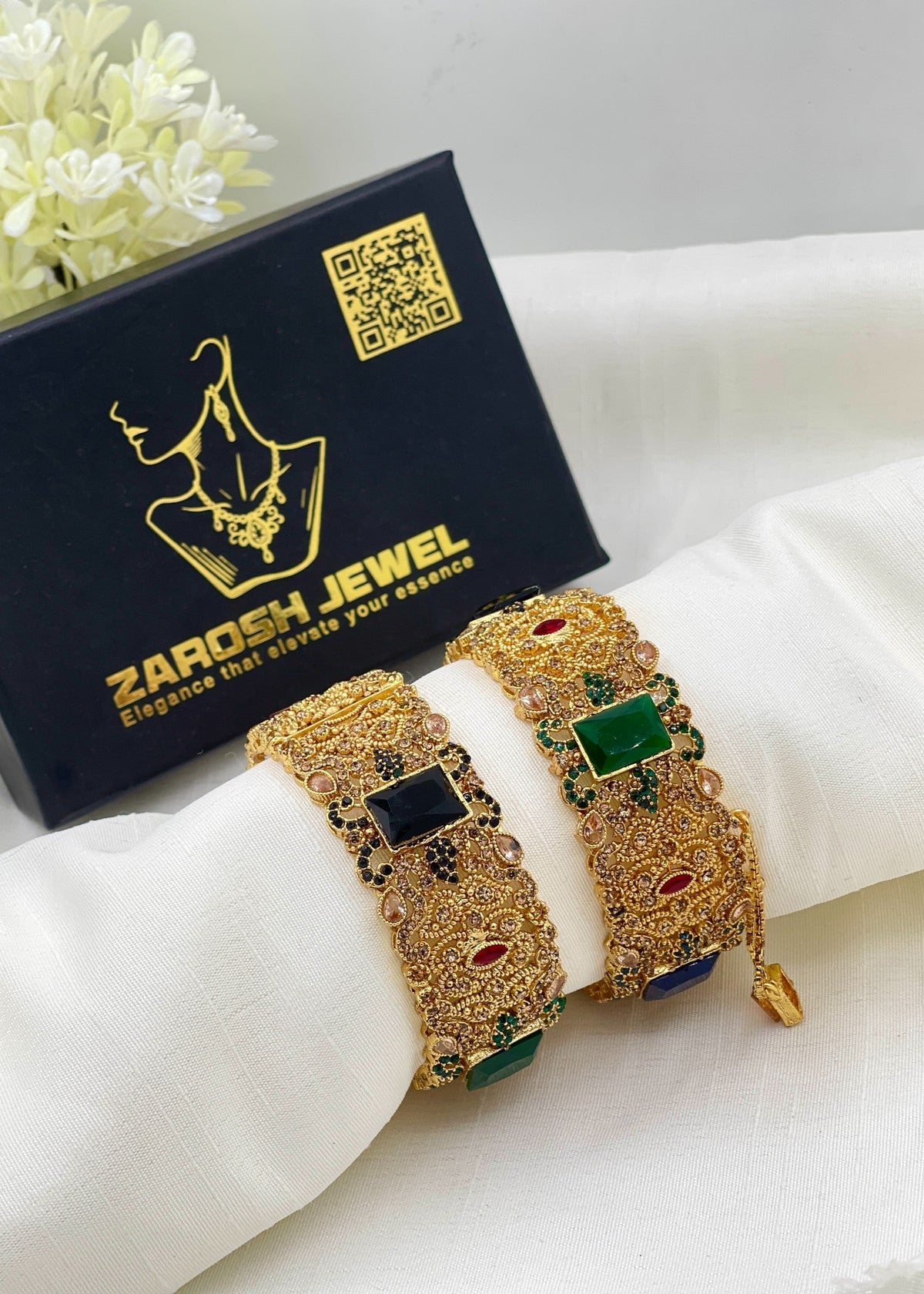 Shop the Fariya Openable Bangle Set from Zarosh Jewel