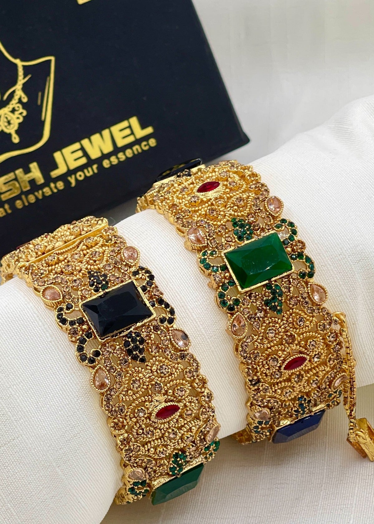 Shop the Fariya Openable Bangle Set from Zarosh Jewel