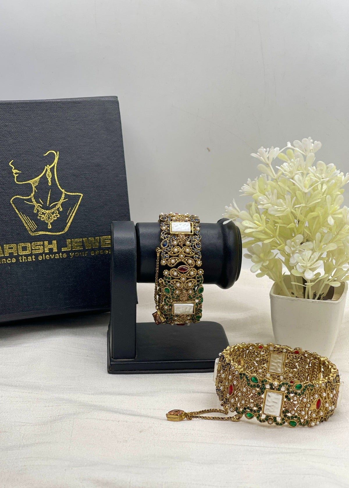 Shop the Fariya Openable Bangle Set from Zarosh Jewel