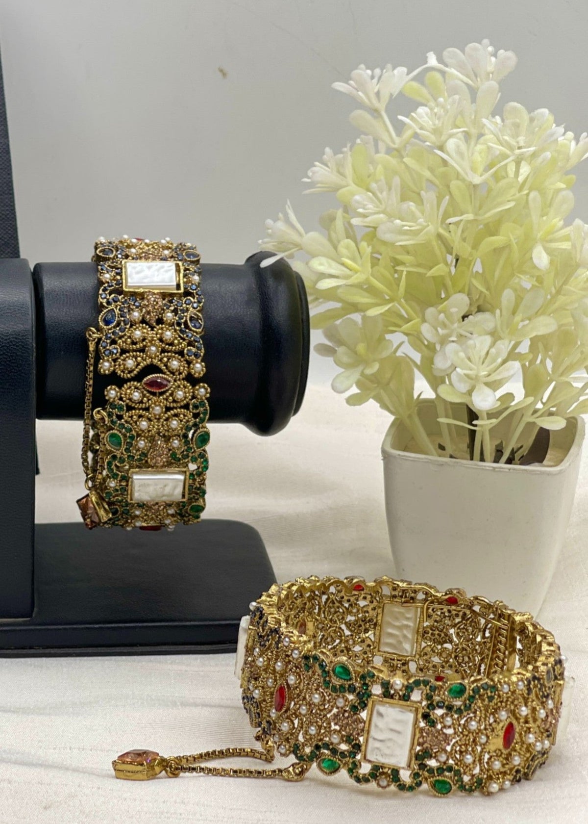 Shop the Fariya Openable Bangle Set from Zarosh Jewel