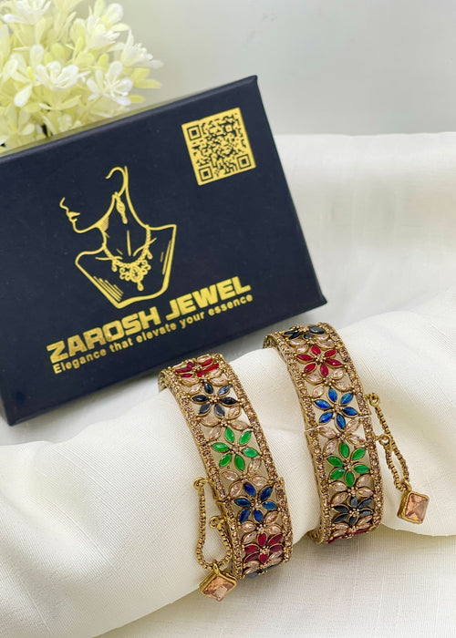 Shop the Farwa Openable Bangle Set from Zarosh Jewel