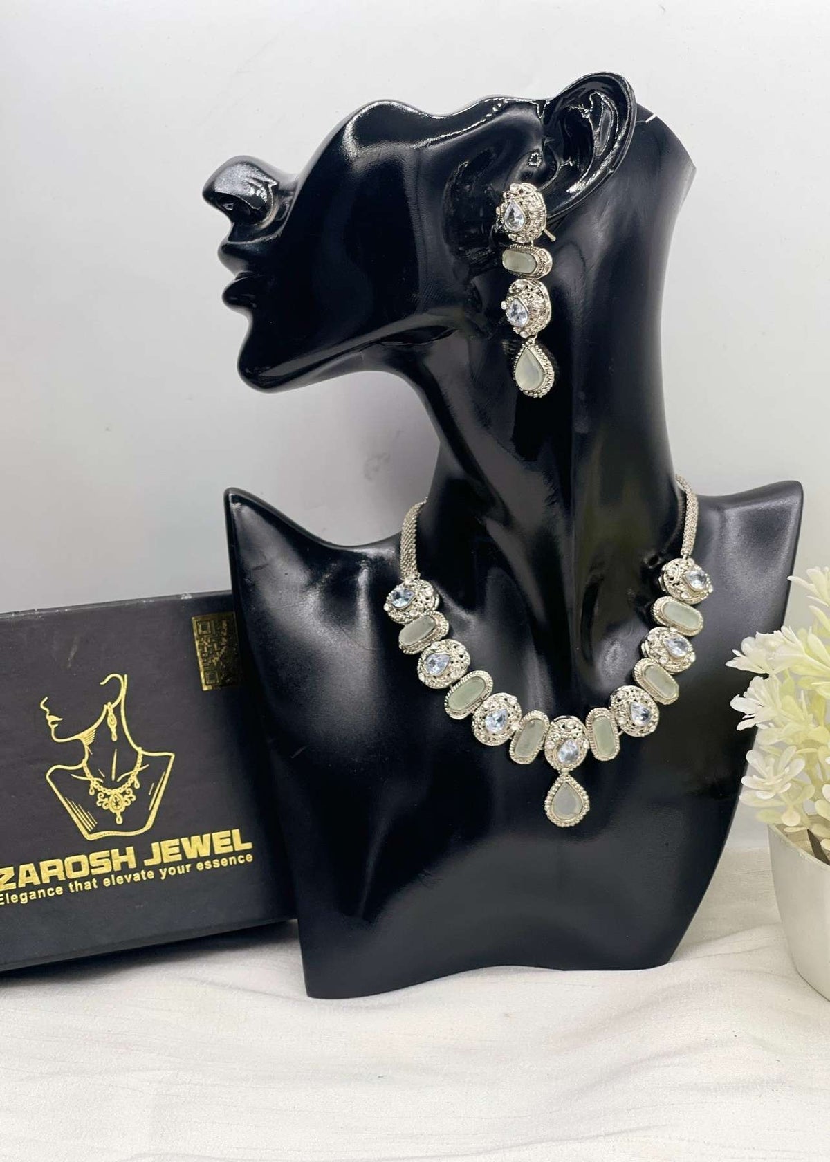 Shop the Fawziya Set from Zarosh Jewel