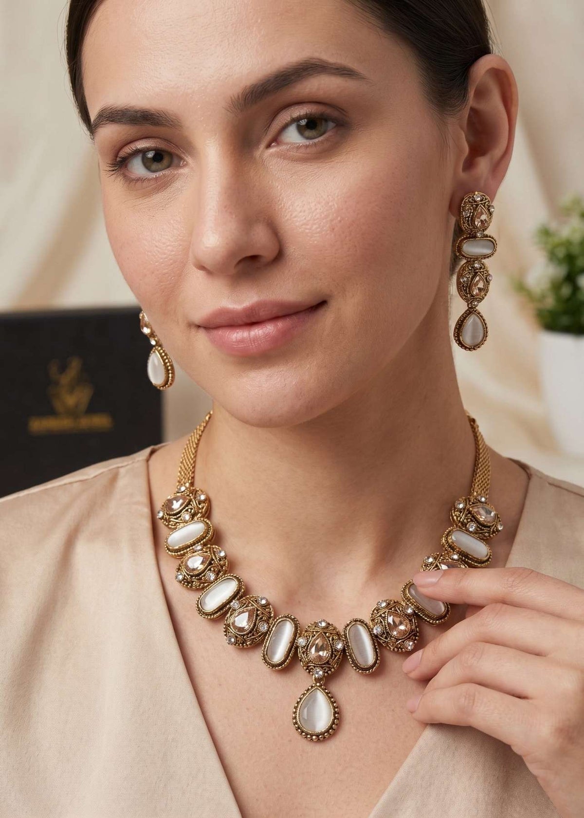 Shop the Fawziya Set from Zarosh Jewel