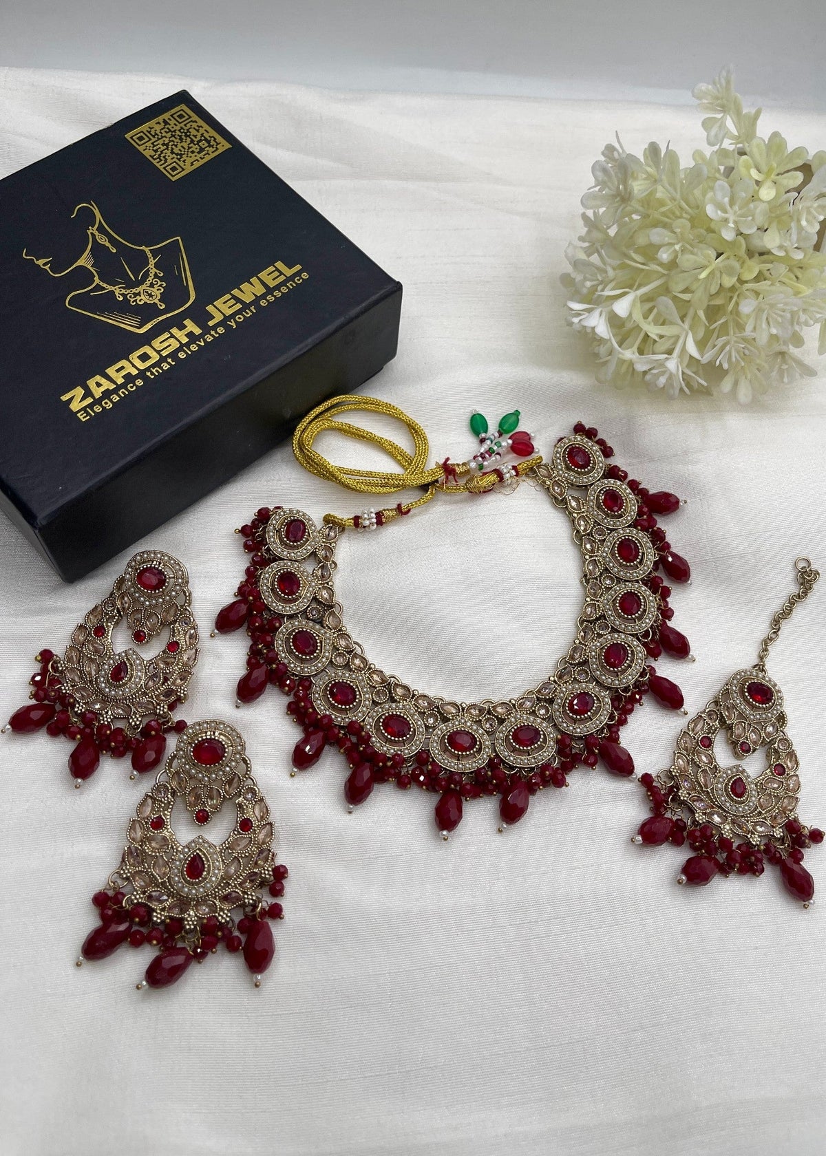 Shop the Firdous Necklace Set from Zarosh Jewel