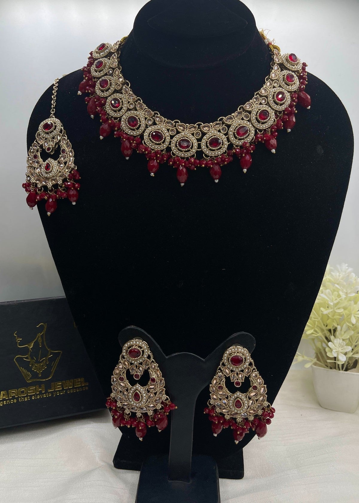 Shop the Firdous Necklace Set from Zarosh Jewel