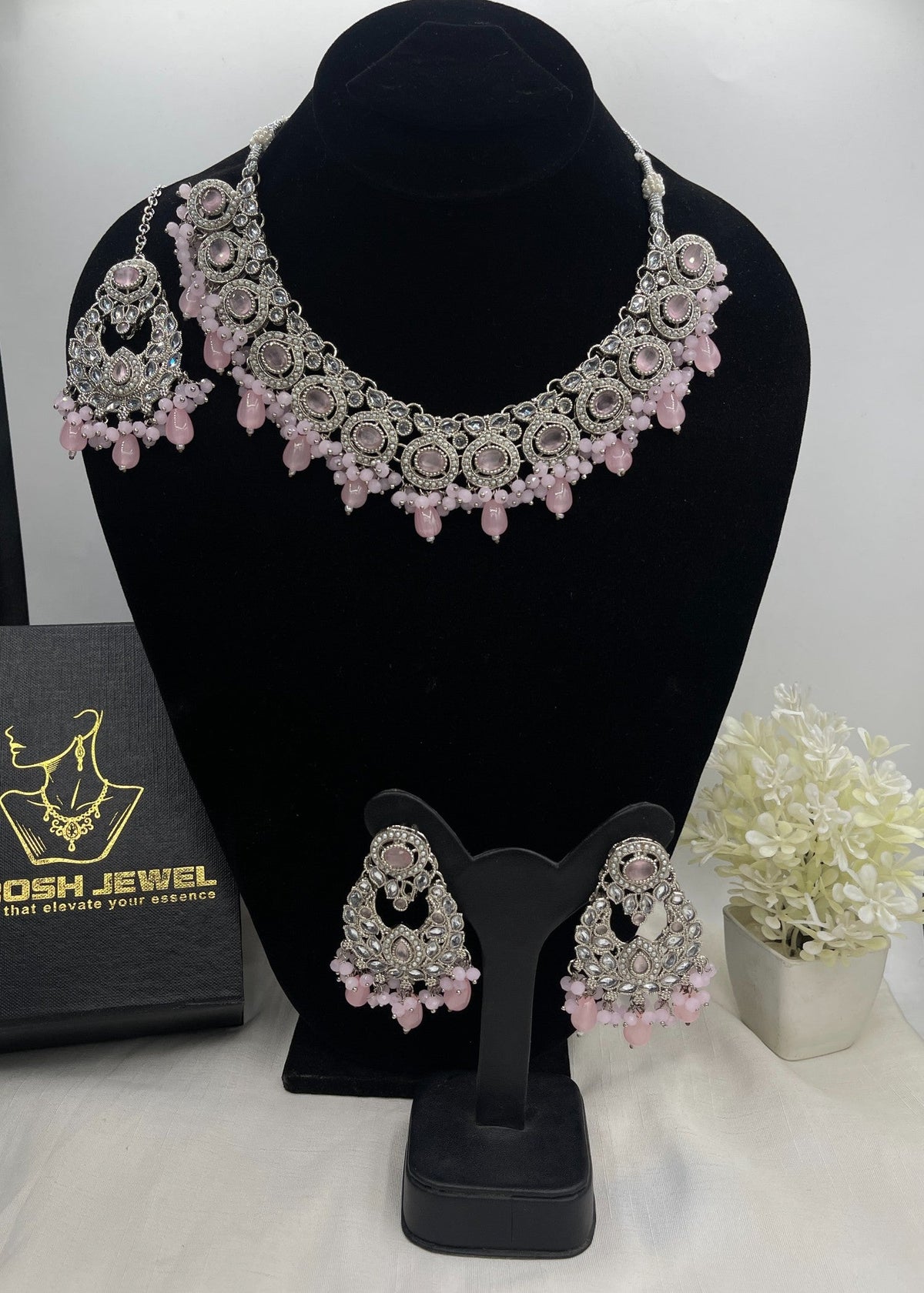 Shop the Firdous Necklace Set from Zarosh Jewel