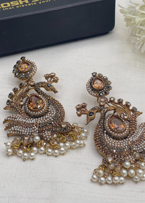 Shop the Fizza Royal Earring from Zarosh Jewel