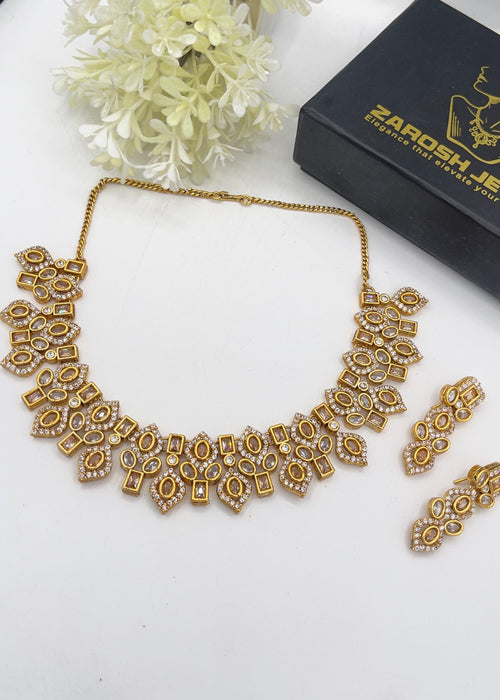 Shop the Gauhar Necklace Set from Zarosh Jewel