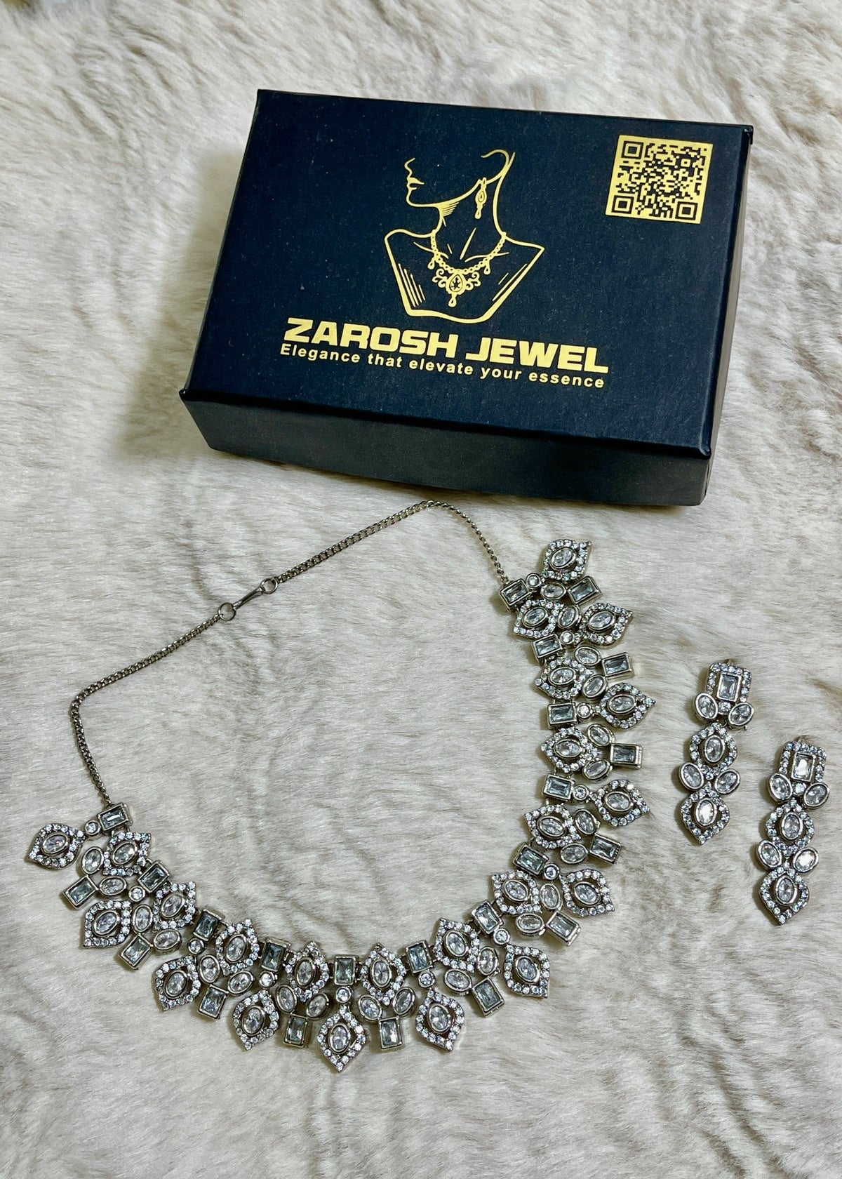 Shop the Gauhar Necklace Set from Zarosh Jewel