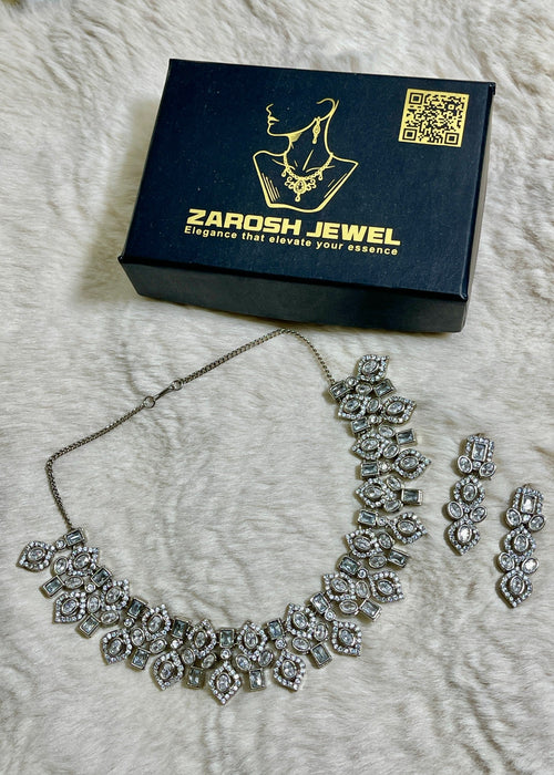 Shop the Gauhar Necklace Set from Zarosh Jewel