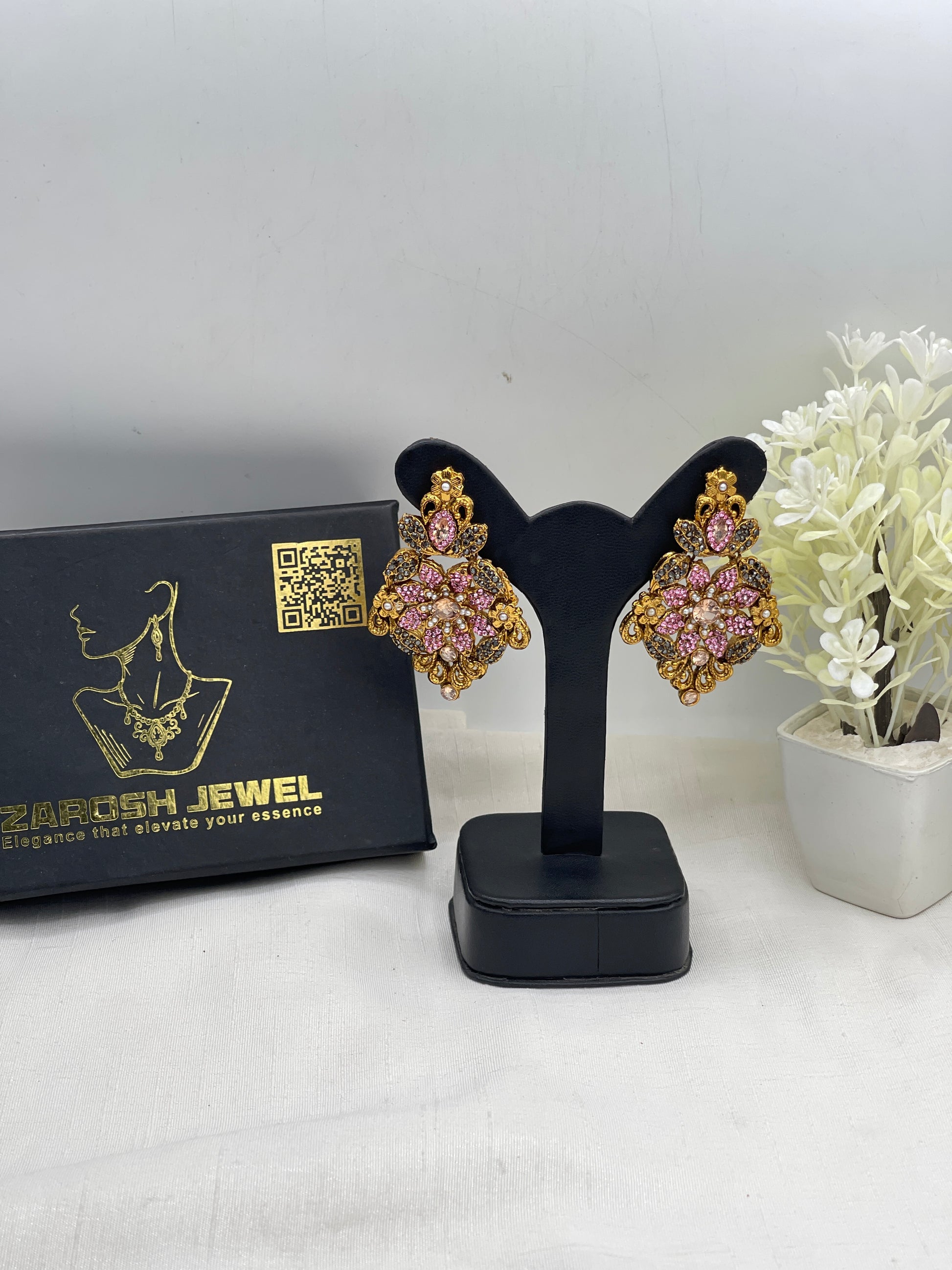Ghania Premium Earring