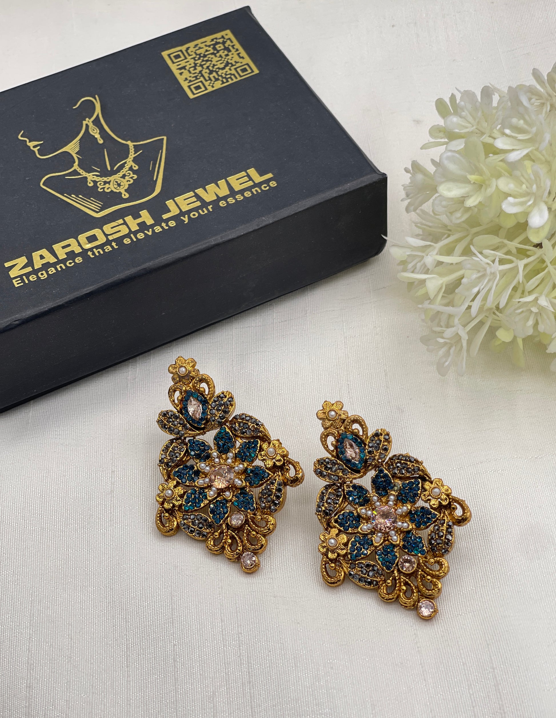 Ghania Premium Earring