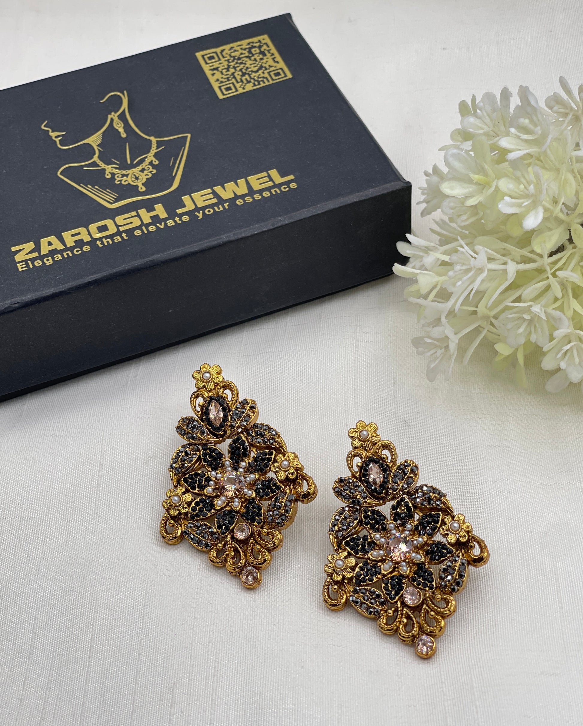 Ghania Premium Earring