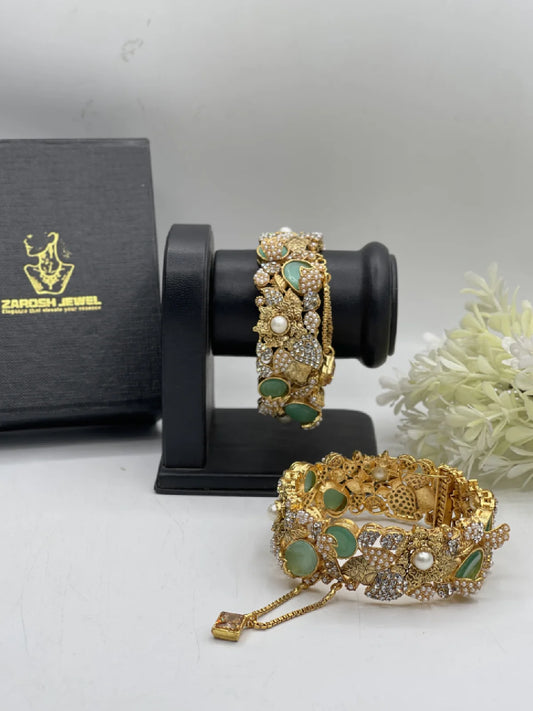 Ghusoun Bangle Set