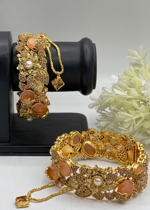 Shop the Ghusoun Bangle Set from Zarosh Jewel
