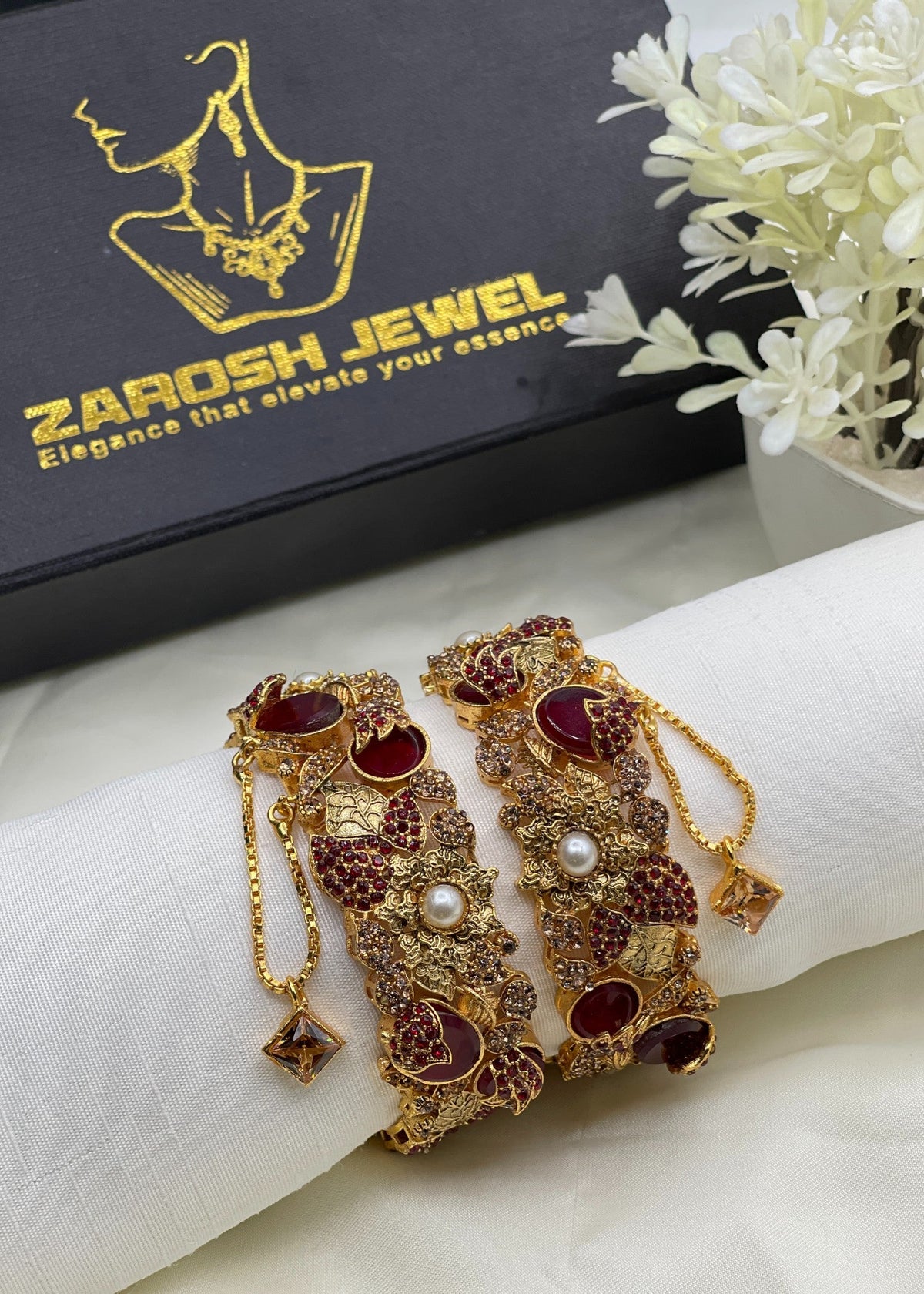 Shop the Ghusoun Bangle Set from Zarosh Jewel