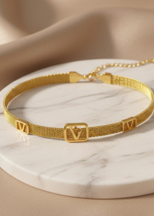 Shop the Golden Mesh “V” Bracelet from Zarosh Jewel