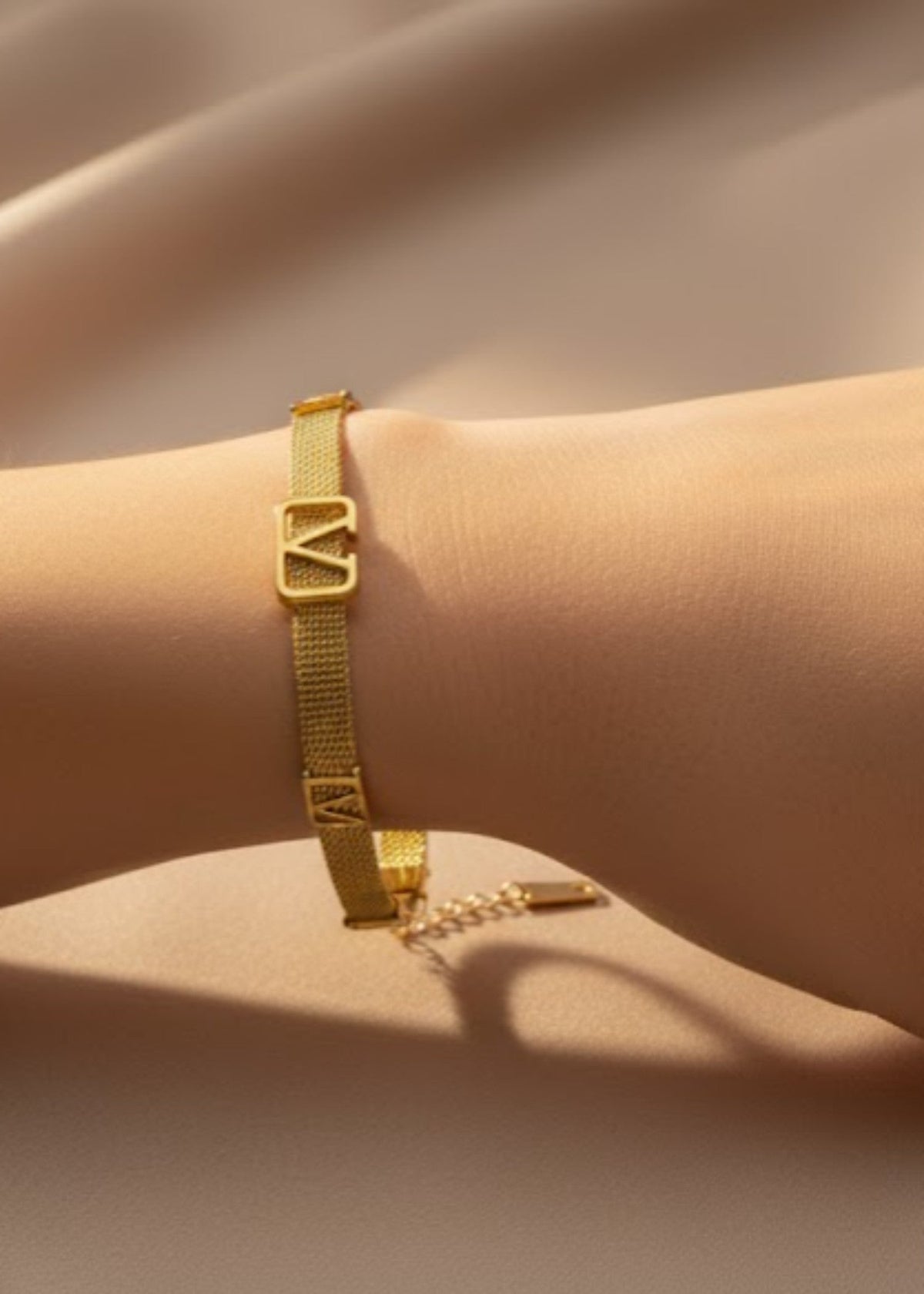 Shop the Golden Mesh “V” Bracelet from Zarosh Jewel