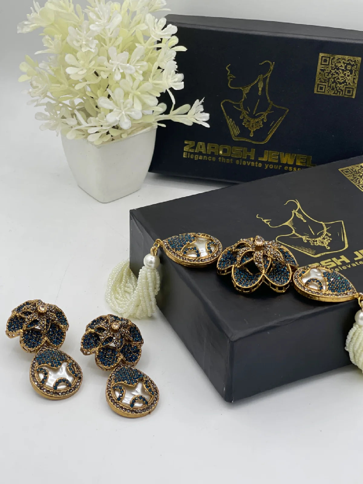 Gul-e-naz Choker Set