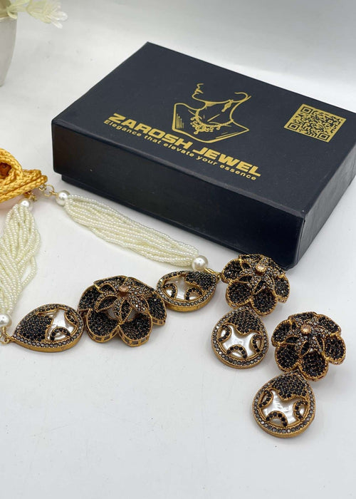 Shop the Gul-e-naz Choker Set from Zarosh Jewel