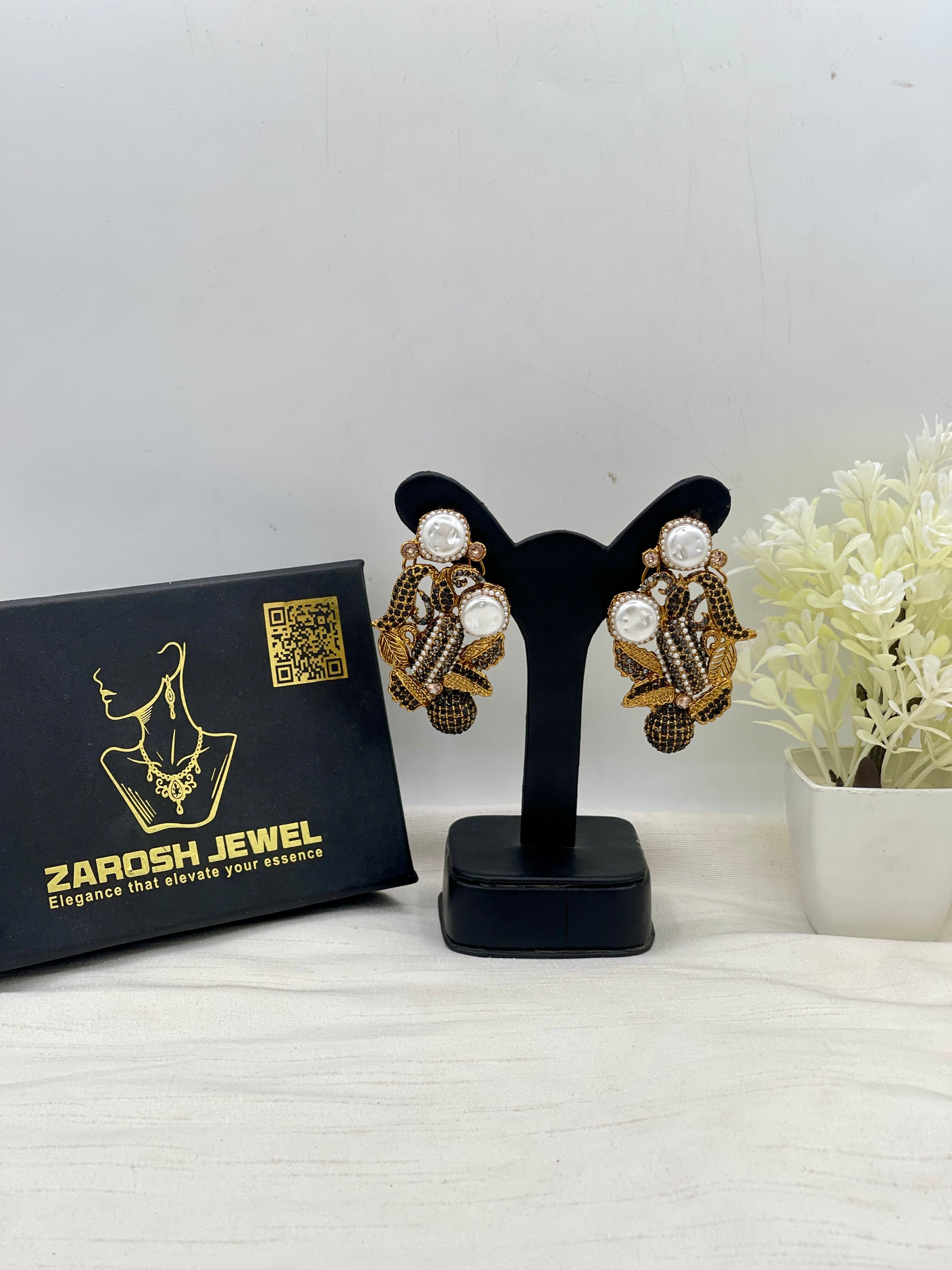 Habiba Premium Earring