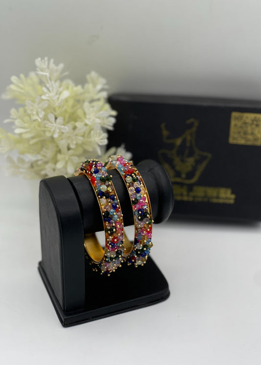 Hadiya Bangle Set by Zarosh Jewel