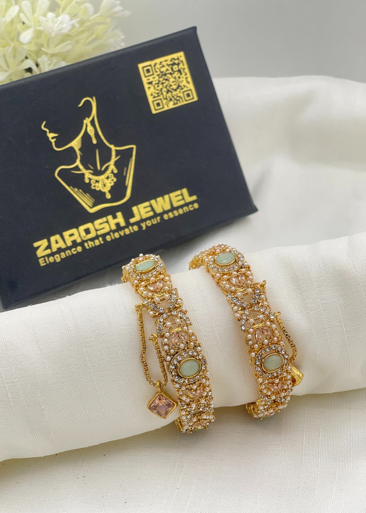 Shop the Hafsa Openable Bangle Set from Zarosh Jewel
