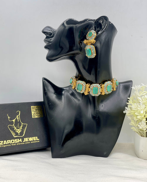Hala Heritage Choker Set