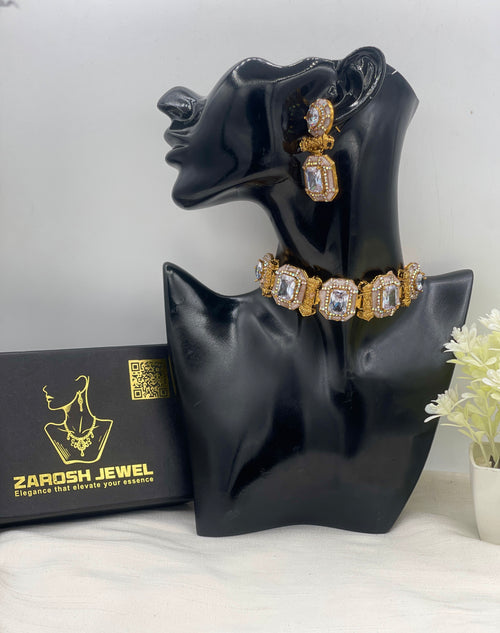 Hala Heritage Choker Set