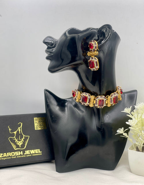 Hala Heritage Choker Set